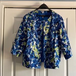 Jacket with 3/4 sleeves